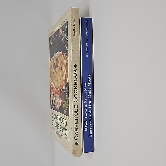 Set of Two Hardcover Casserole Cookbooks 365 Brand Name Taste of Home - Picture 3 of 10